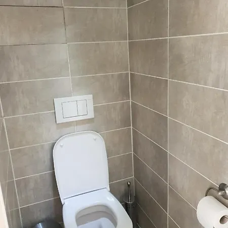 Zeezucht Apartament *